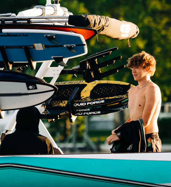 Liquid Force – 208 Wake Shop